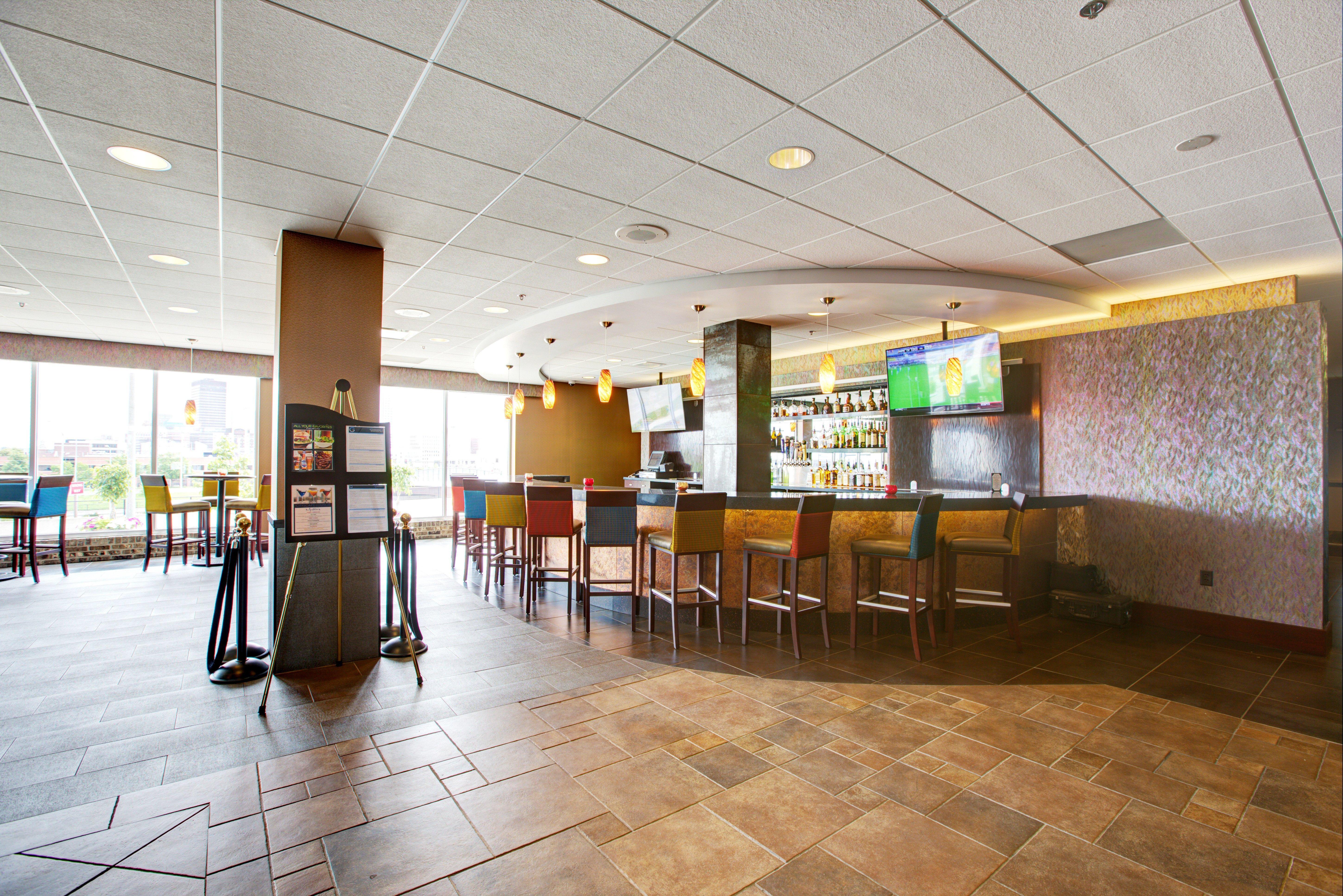 Holiday Inn Des Moines-Downtown-Mercy Campus By Ihg Exterior photo