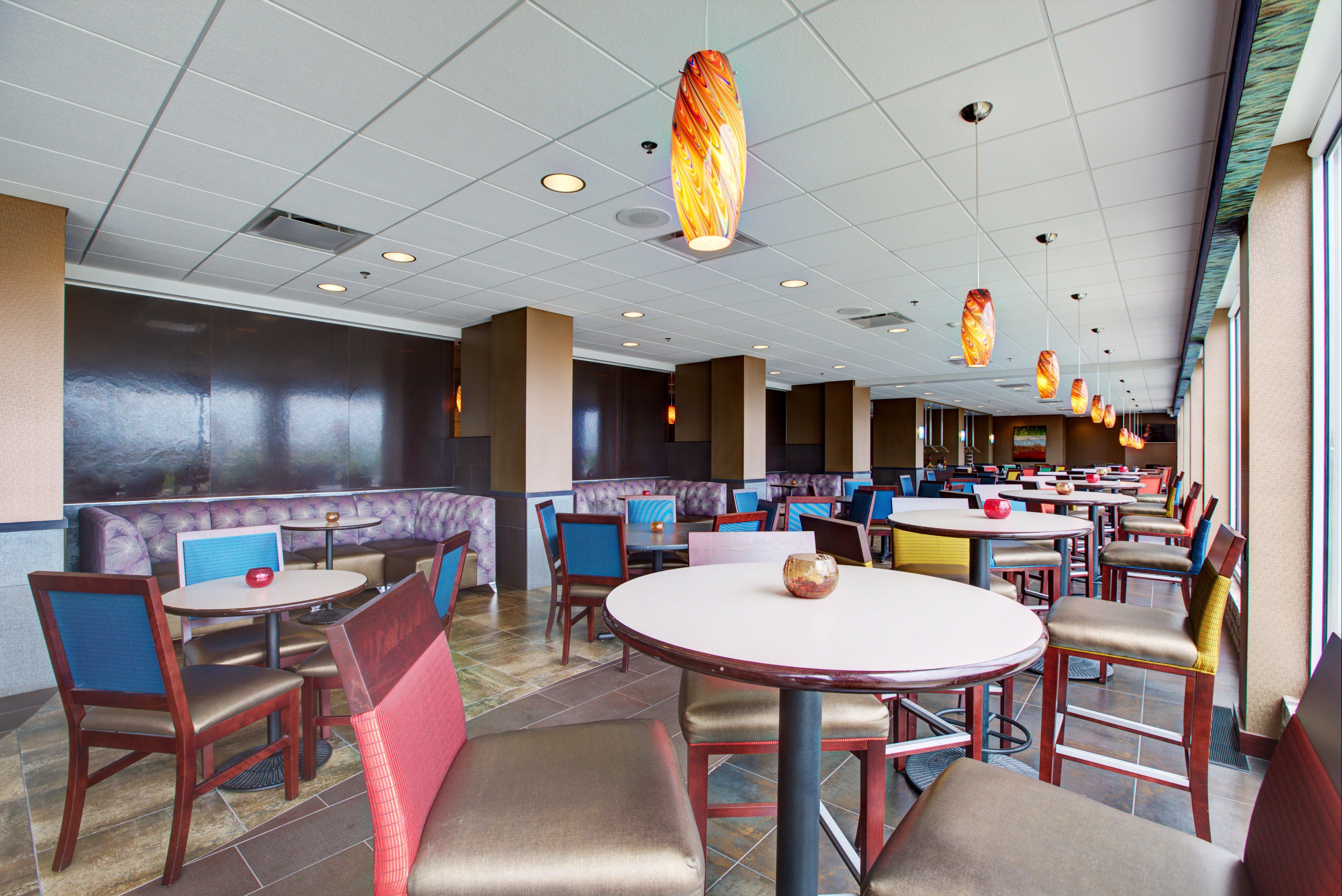 Holiday Inn Des Moines-Downtown-Mercy Campus By Ihg Exterior photo