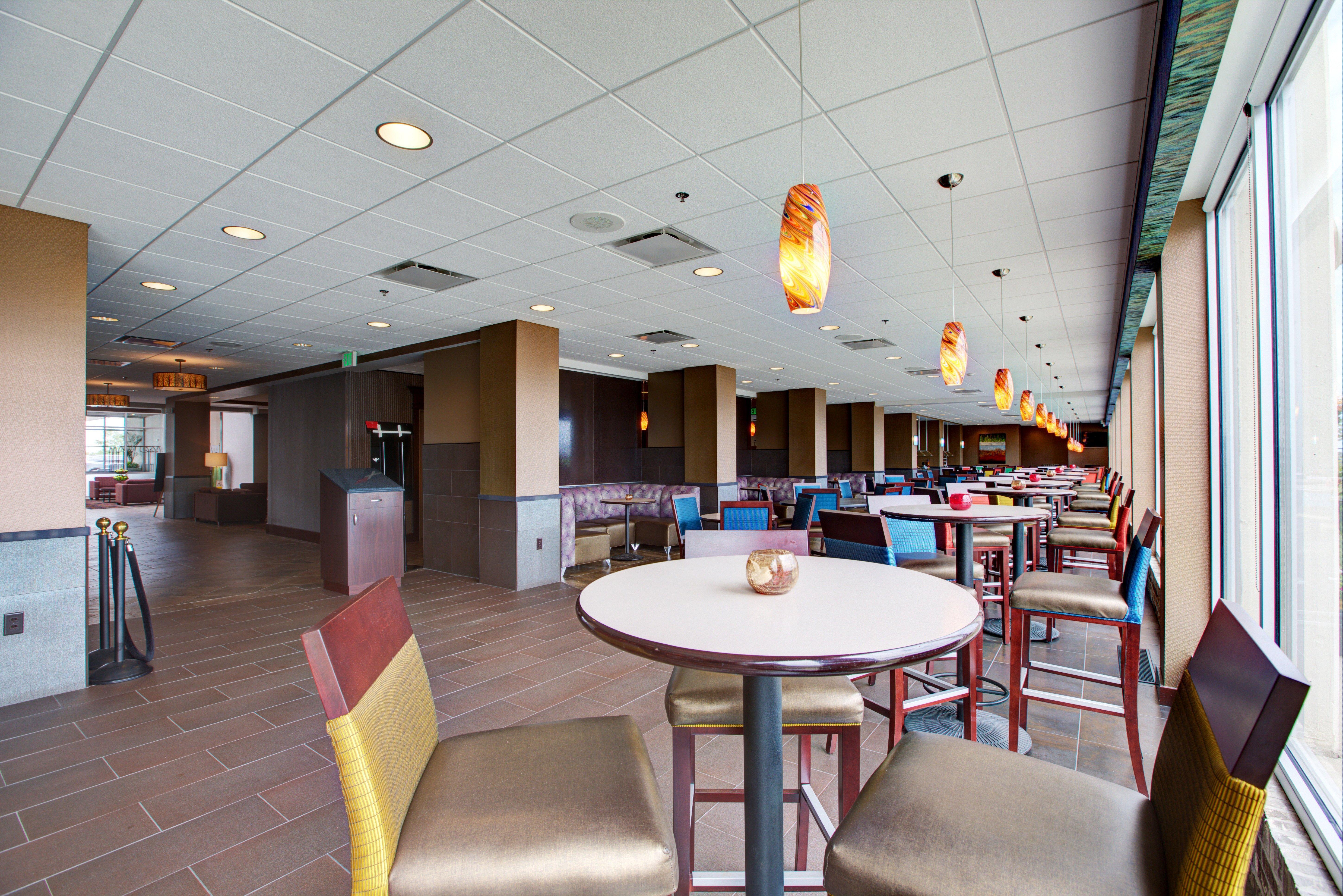Holiday Inn Des Moines-Downtown-Mercy Campus By Ihg Exterior photo