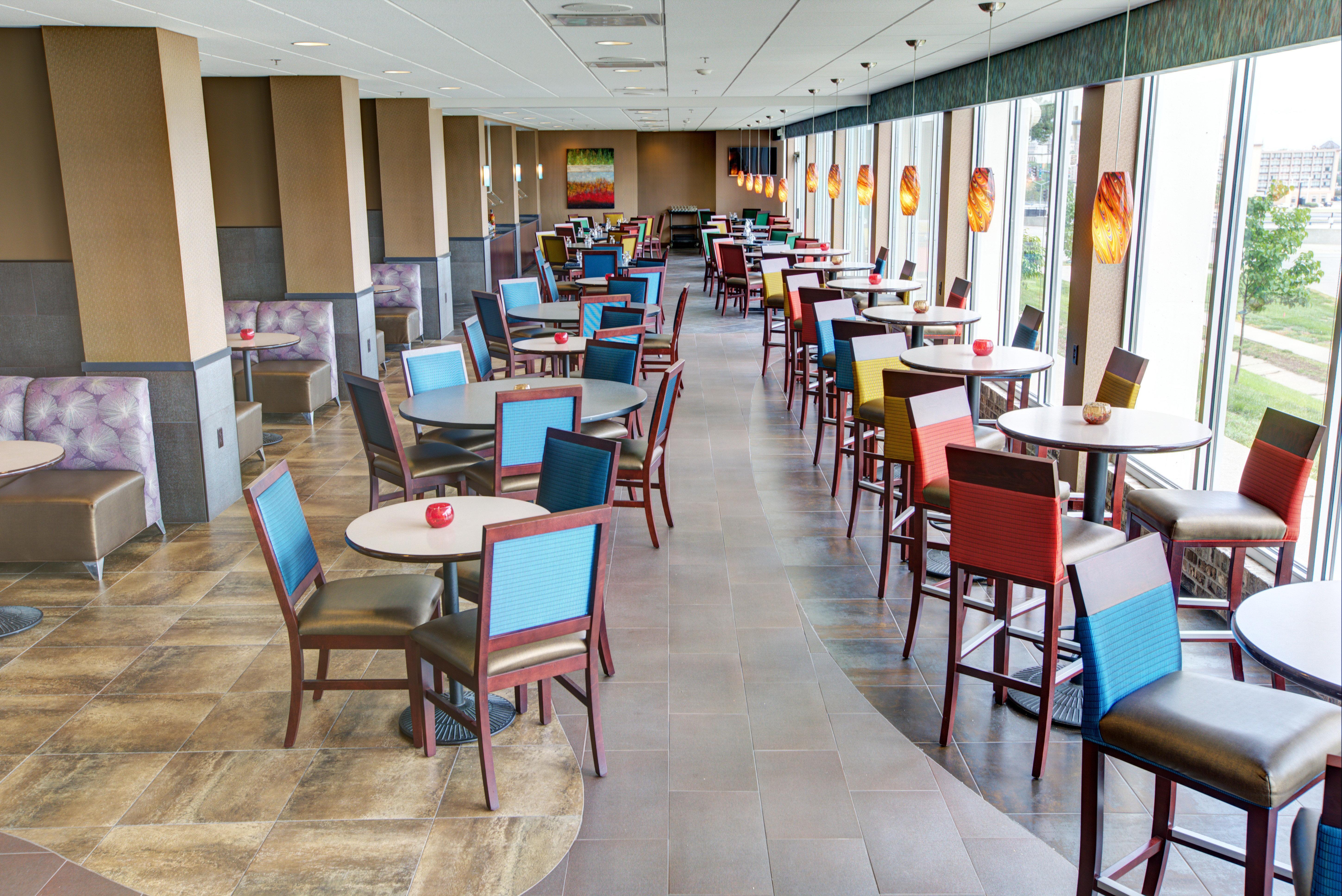 Holiday Inn Des Moines-Downtown-Mercy Campus By Ihg Exterior photo