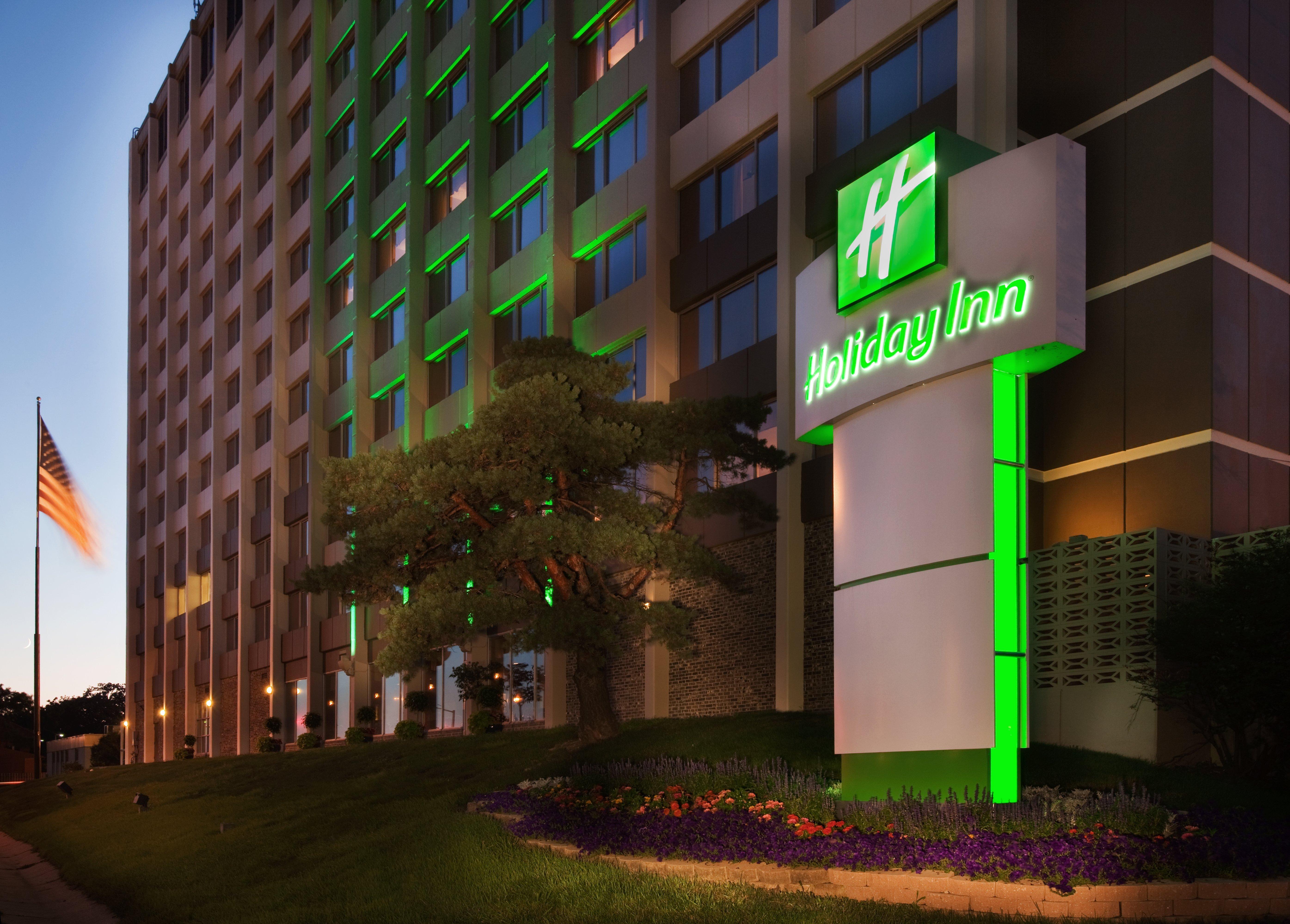 Holiday Inn Des Moines-Downtown-Mercy Campus By Ihg Exterior photo