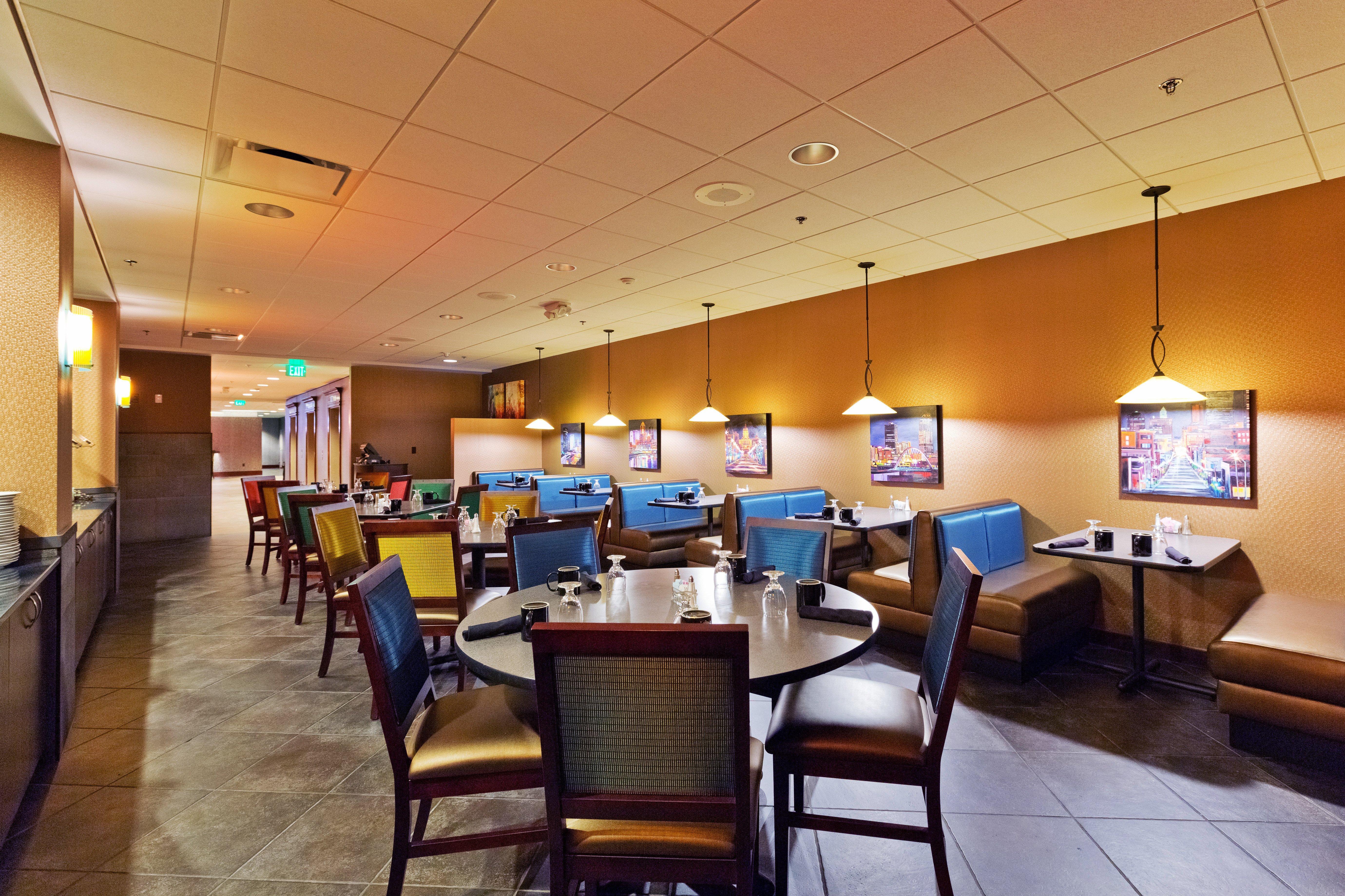 Holiday Inn Des Moines-Downtown-Mercy Campus By Ihg Exterior photo